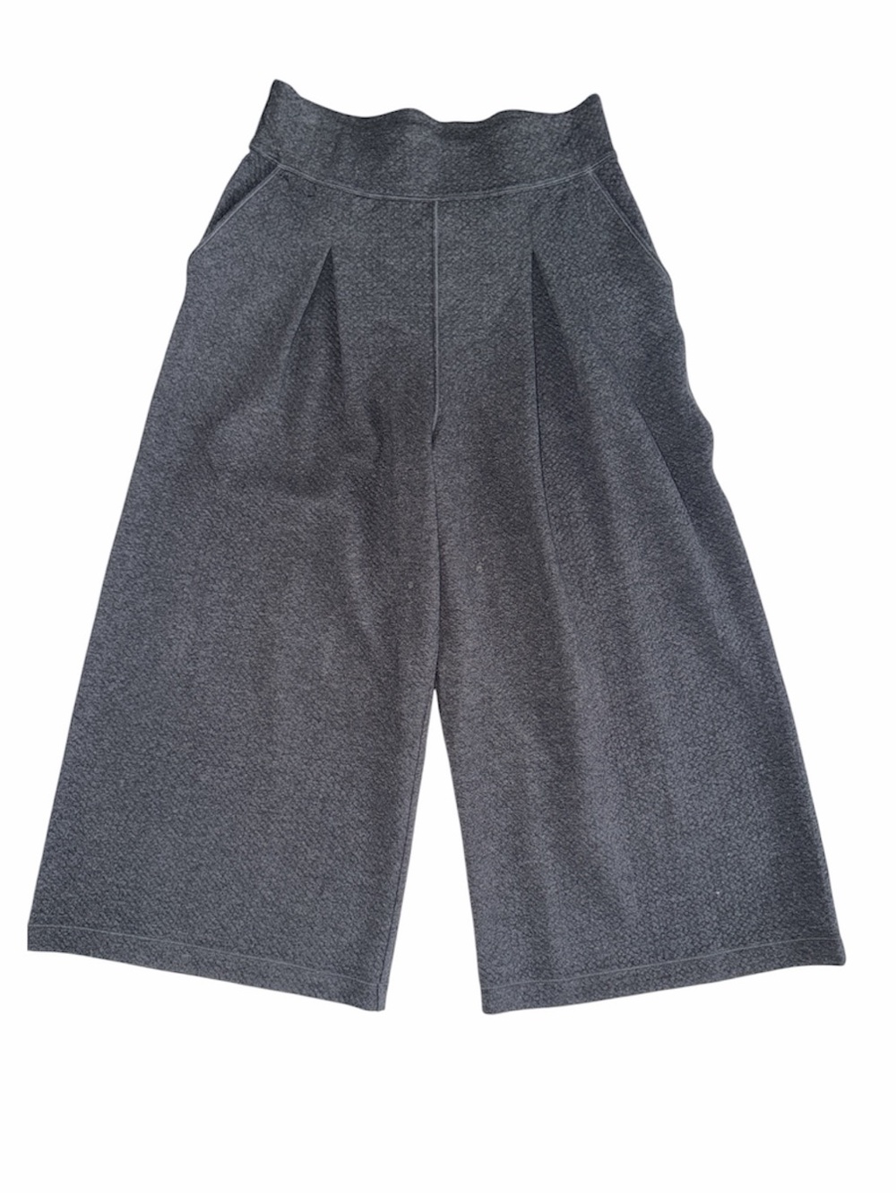 Lululemon Can You Feel The Pleat SHR Wide Leg Crop Pant Gray Sz 6